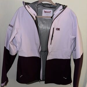 Outdoor Research Aspire 3L Jacket for Women- New without tags. Size Medium.
